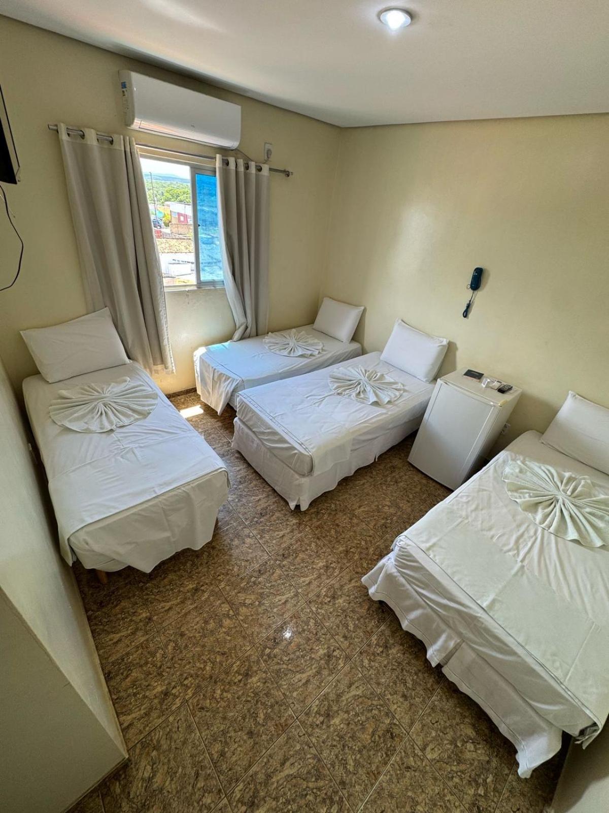 Comodoro Hotel E Churrascaria Floriano  Экстерьер фото