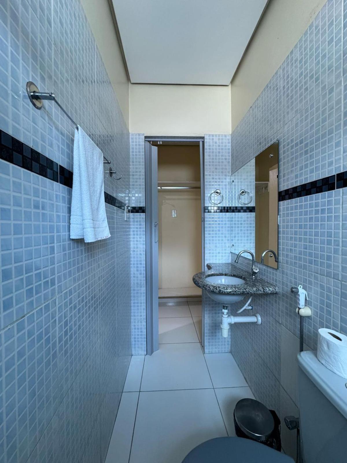 Comodoro Hotel E Churrascaria Floriano  Экстерьер фото